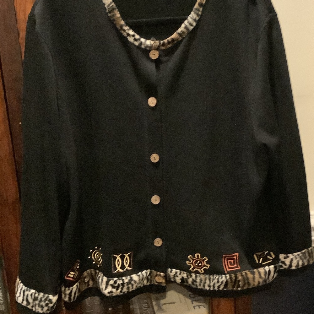 Onque Woman Black Jacket with‎ Patterned Trim